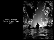 black water_bw_wallpaper